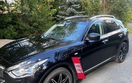 Infiniti QX70, 2017 год, 3 250 000 рублей, 3 фотография