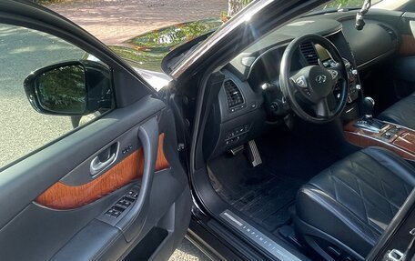 Infiniti QX70, 2017 год, 3 250 000 рублей, 11 фотография
