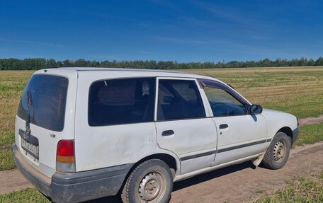 Nissan AD I, 1999 год, 125 000 рублей, 3 фотография
