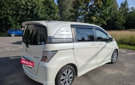 Honda Freed I, 2012 год, 1 050 000 рублей, 7 фотография