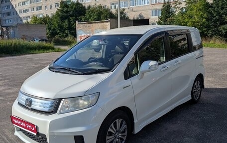 Honda Freed I, 2012 год, 1 050 000 рублей, 3 фотография