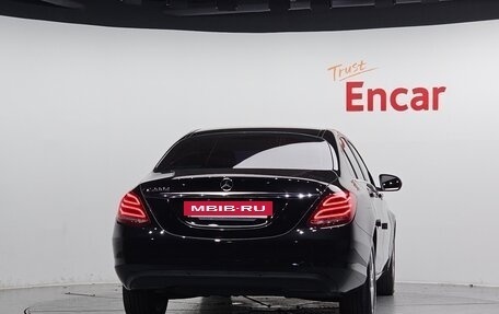 Mercedes-Benz C-Класс, 2016 год, 1 750 000 рублей, 4 фотография