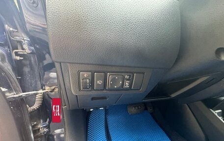Nissan Tiida, 2011 год, 990 000 рублей, 26 фотография