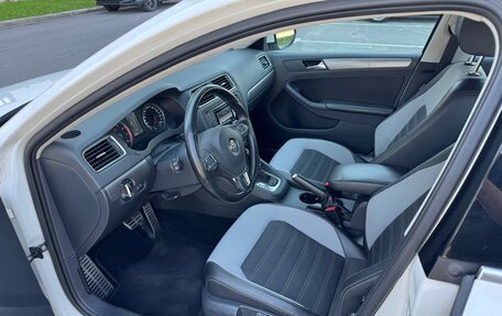 Volkswagen Jetta VI, 2013 год, 1 199 000 рублей, 10 фотография