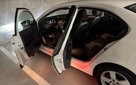 Volkswagen Jetta VI, 2013 год, 1 199 000 рублей, 21 фотография