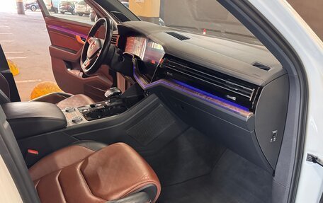 Volkswagen Touareg III, 2019 год, 5 080 000 рублей, 17 фотография