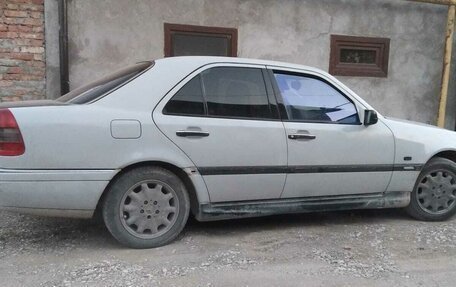 Mercedes-Benz C-Класс, 1995 год, 160 000 рублей, 1 фотография