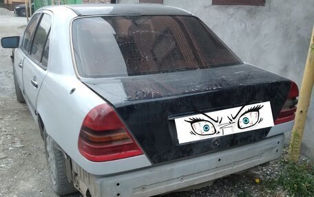 Mercedes-Benz C-Класс, 1995 год, 160 000 рублей, 3 фотография