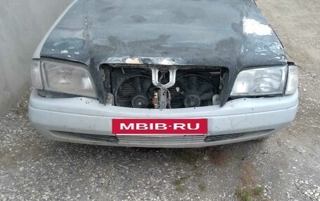 Mercedes-Benz C-Класс, 1995 год, 160 000 рублей, 2 фотография