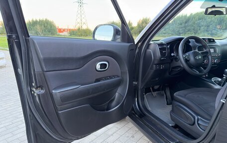 KIA Soul II рестайлинг, 2014 год, 895 000 рублей, 25 фотография