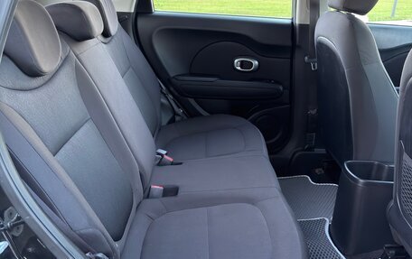 KIA Soul II рестайлинг, 2014 год, 895 000 рублей, 33 фотография