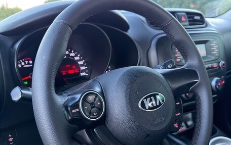 KIA Soul II рестайлинг, 2014 год, 895 000 рублей, 39 фотография