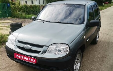 Chevrolet Niva I рестайлинг, 2012 год, 350 000 рублей, 8 фотография