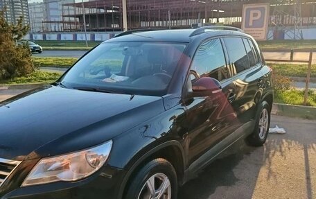 Volkswagen Tiguan I, 2011 год, 1 100 000 рублей, 2 фотография