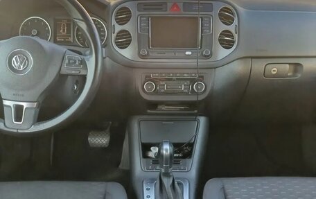 Volkswagen Tiguan I, 2011 год, 1 100 000 рублей, 4 фотография
