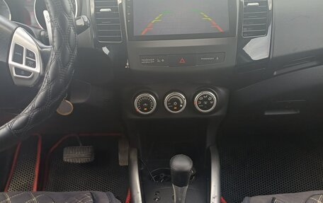 Mitsubishi Outlander III рестайлинг 3, 2008 год, 918 000 рублей, 20 фотография