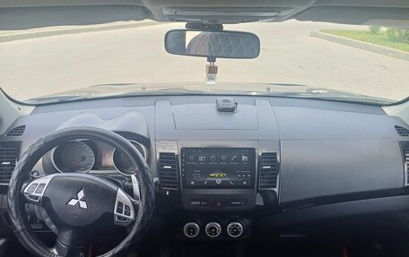 Mitsubishi Outlander III рестайлинг 3, 2008 год, 918 000 рублей, 22 фотография