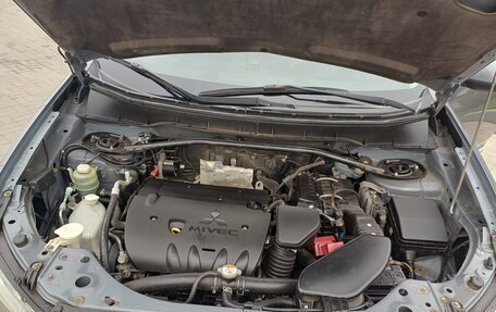 Mitsubishi Outlander III рестайлинг 3, 2008 год, 918 000 рублей, 28 фотография