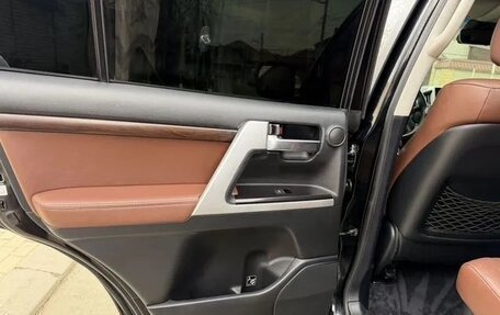 Toyota Land Cruiser 200, 2016 год, 5 500 000 рублей, 8 фотография