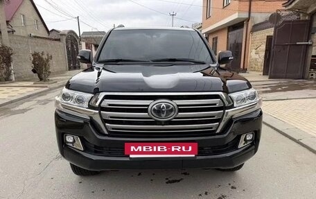Toyota Land Cruiser 200, 2016 год, 5 500 000 рублей, 19 фотография