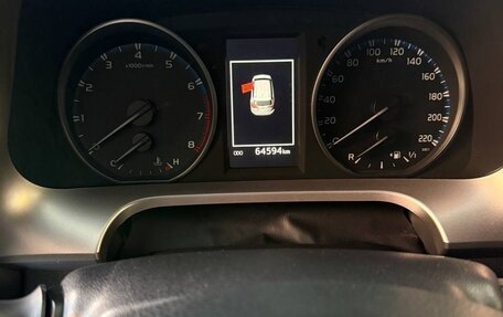 Toyota RAV4, 2019 год, 2 700 000 рублей, 2 фотография