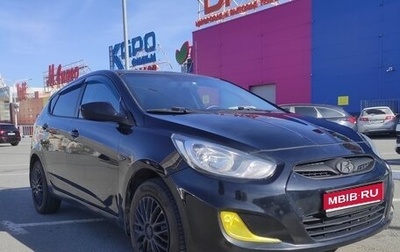 Hyundai Solaris II рестайлинг, 2011 год, 815 000 рублей, 1 фотография