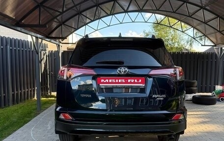 Toyota RAV4, 2019 год, 2 700 000 рублей, 5 фотография
