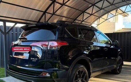 Toyota RAV4, 2019 год, 2 700 000 рублей, 8 фотография