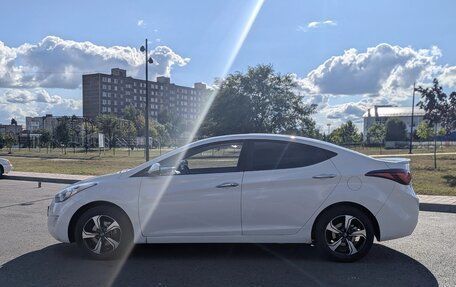 Hyundai Avante, 2011 год, 980 000 рублей, 7 фотография