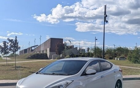 Hyundai Avante, 2011 год, 980 000 рублей, 4 фотография