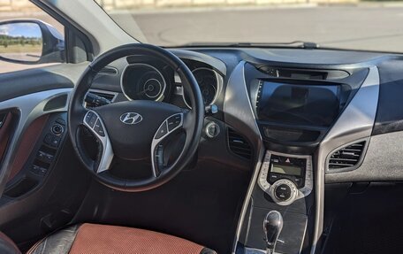 Hyundai Avante, 2011 год, 980 000 рублей, 12 фотография