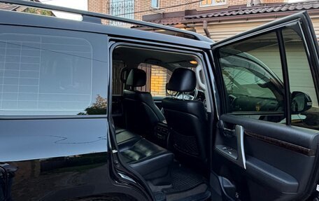 Toyota Land Cruiser 200, 2012 год, 3 800 000 рублей, 7 фотография