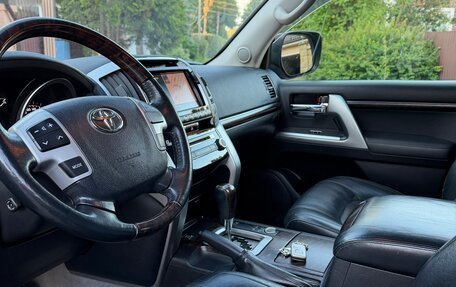 Toyota Land Cruiser 200, 2012 год, 3 800 000 рублей, 12 фотография