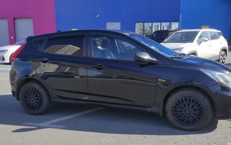 Hyundai Solaris II рестайлинг, 2011 год, 815 000 рублей, 7 фотография