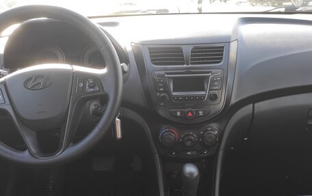 Hyundai Solaris II рестайлинг, 2011 год, 815 000 рублей, 9 фотография