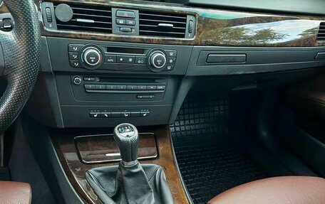 BMW 3 серия, 2006 год, 1 400 000 рублей, 4 фотография