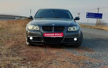 BMW 3 серия, 2006 год, 1 400 000 рублей, 3 фотография