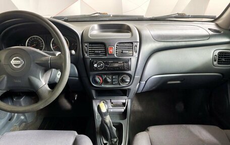 Nissan Almera, 2004 год, 119 000 рублей, 11 фотография