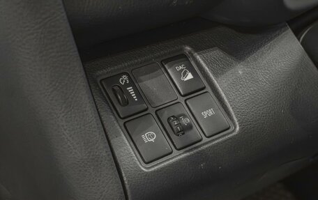 Toyota RAV4, 2012 год, 1 490 000 рублей, 24 фотография