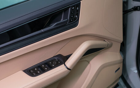 Porsche Cayenne III, 2026 год, 19 690 000 рублей, 15 фотография