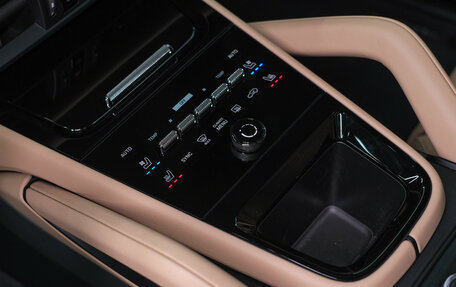 Porsche Cayenne III, 2026 год, 19 690 000 рублей, 23 фотография