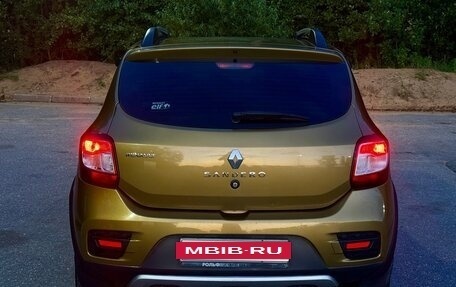 Renault Sandero II рестайлинг, 2016 год, 870 000 рублей, 2 фотография