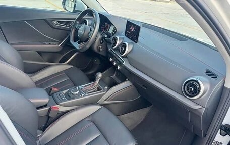 Audi Q2 I, 2023 год, 2 300 000 рублей, 6 фотография
