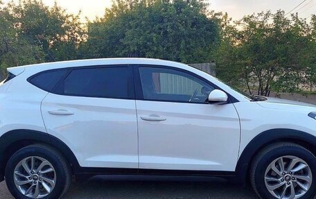 Hyundai Tucson III, 2018 год, 1 820 000 рублей, 4 фотография