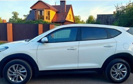 Hyundai Tucson III, 2018 год, 1 820 000 рублей, 6 фотография
