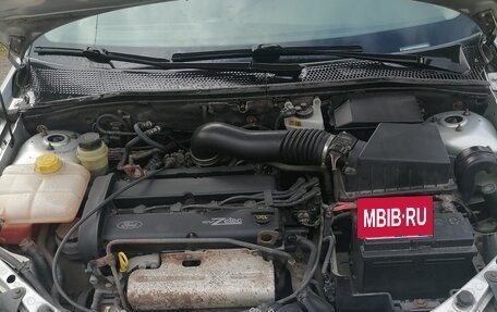 Ford Focus IV, 2004 год, 380 000 рублей, 2 фотография