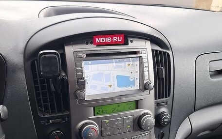 Hyundai Grand Starex Grand Starex I рестайлинг 2, 2014 год, 2 000 000 рублей, 7 фотография