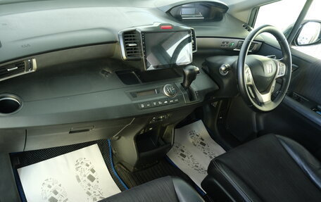 Honda Freed I, 2012 год, 1 259 000 рублей, 17 фотография