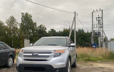Ford Explorer VI, 2012 год, 1 450 000 рублей, 5 фотография