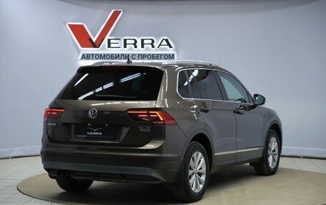 Volkswagen Tiguan II, 2017 год, 2 150 000 рублей, 5 фотография